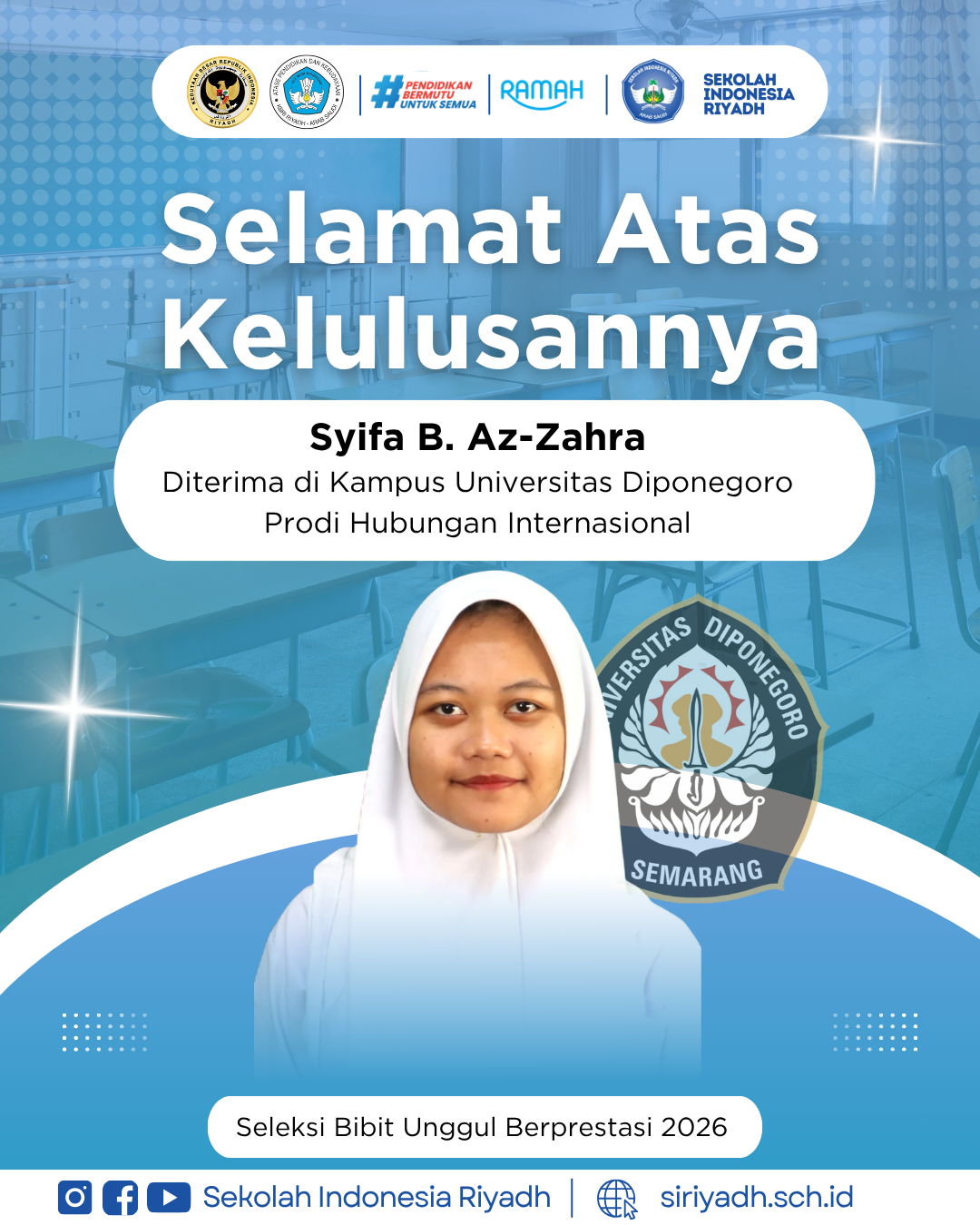 Biru dan Putih Modern Ucapan Kelulusan Instagram Post-7